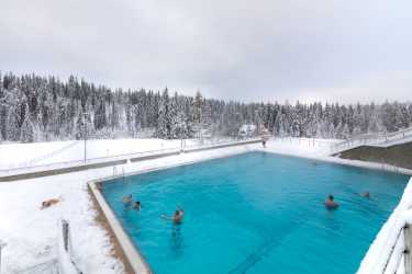 Wycieczka fakultatywna, Baseny Termalne